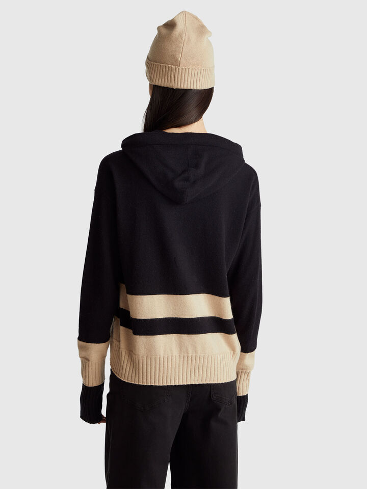 SWEATER W/HOOD Women image number 2